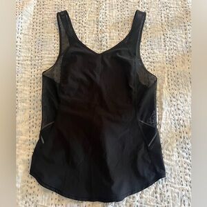 black lululemon v neck athletic tank